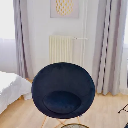 Comfort And Modernity In The Heart Of 3 *